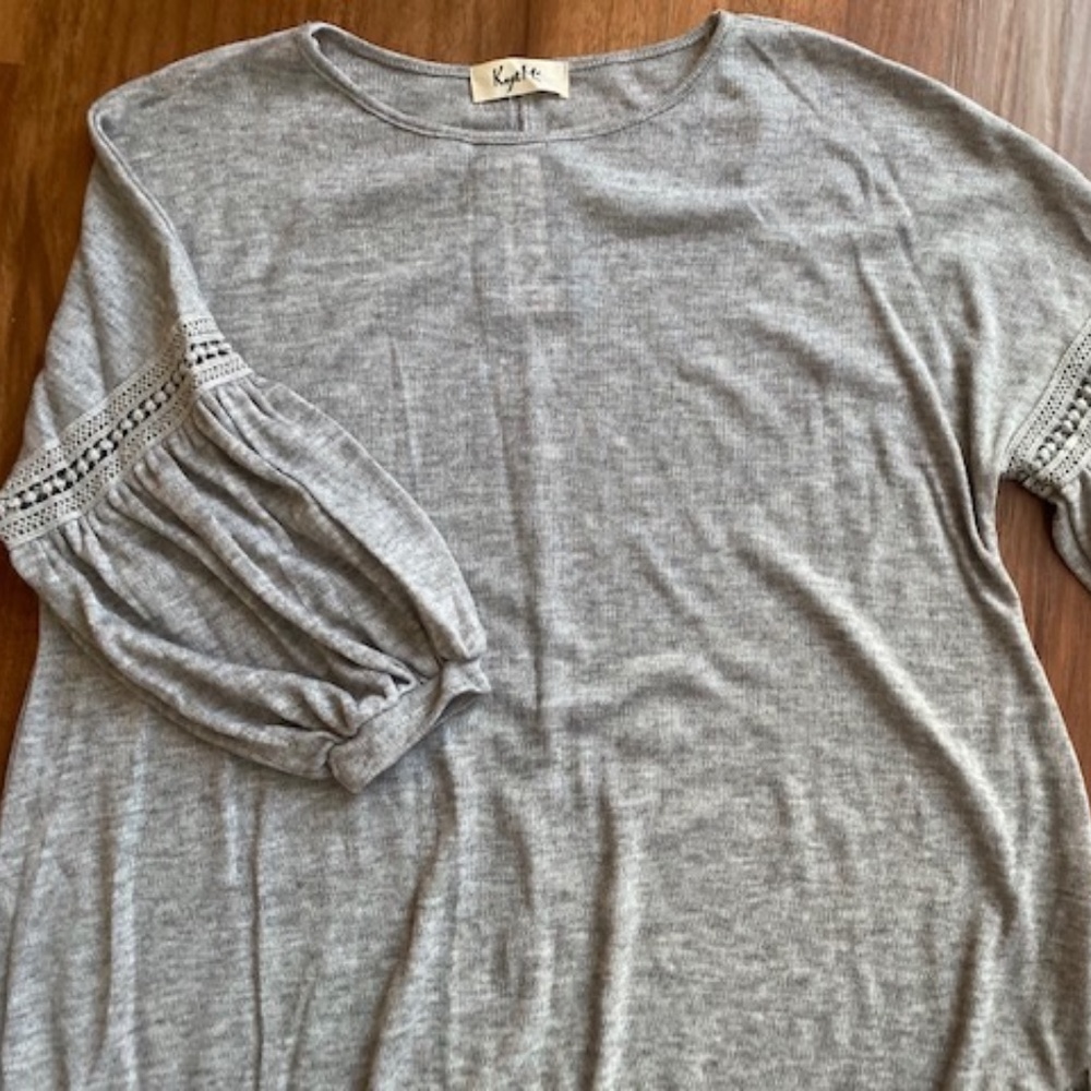 KYE MI WOMEN'S SWEATER LONG SLEEVE TOP